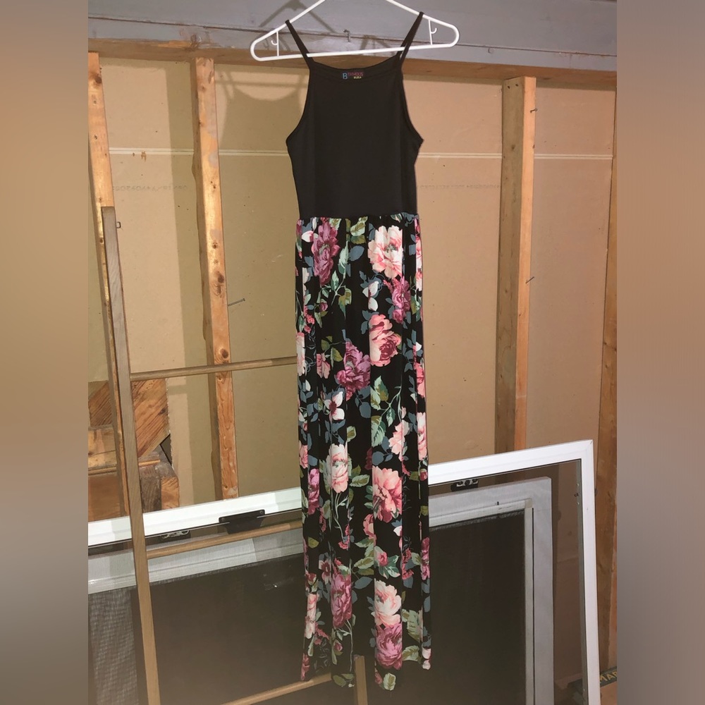 Black floral maxi dress